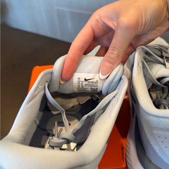 Men’s Nike Structure 26 - Picture 3 of 5